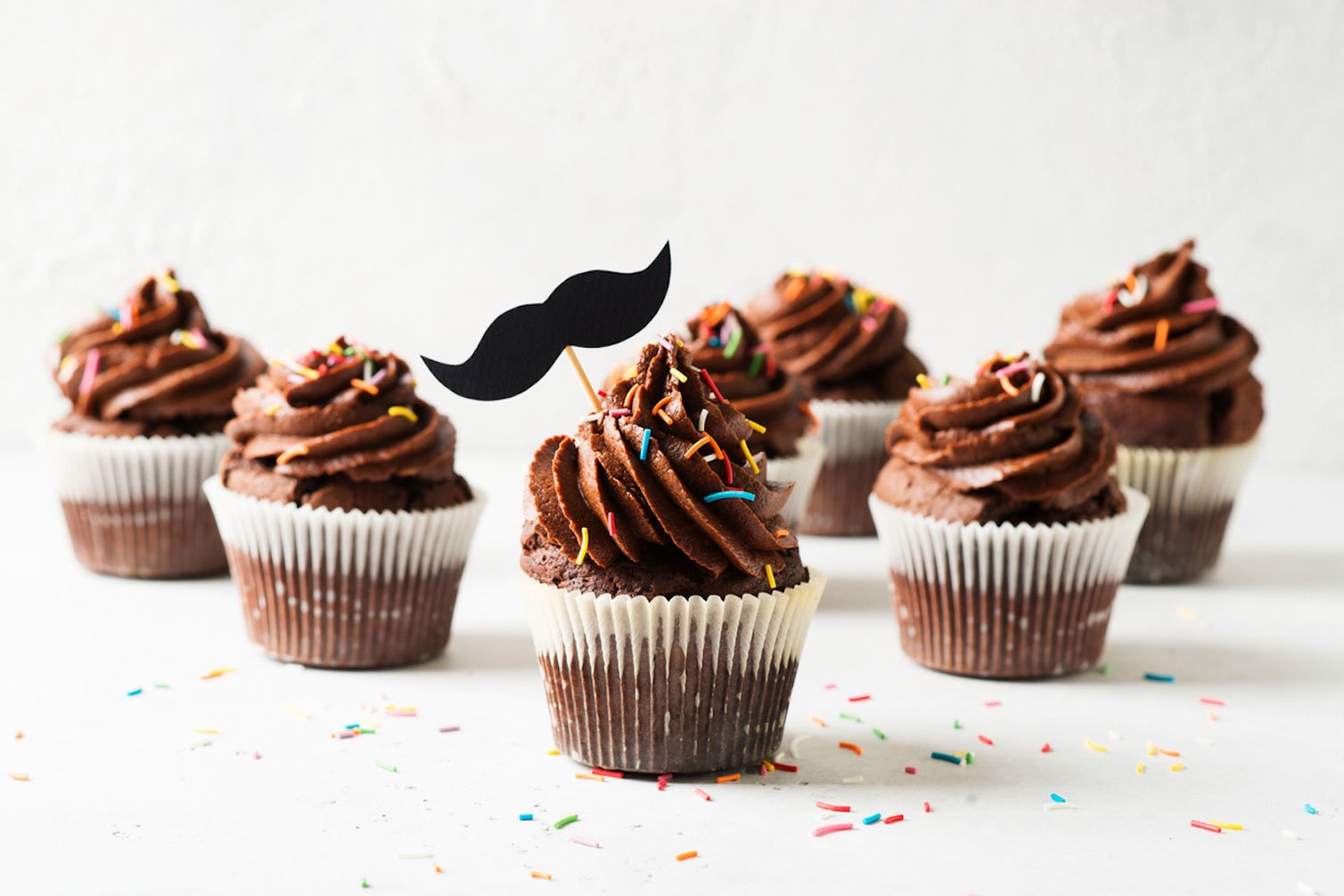 En Lezzetli Babalar Günü Hediyesi: Çikolatalı Cupcake