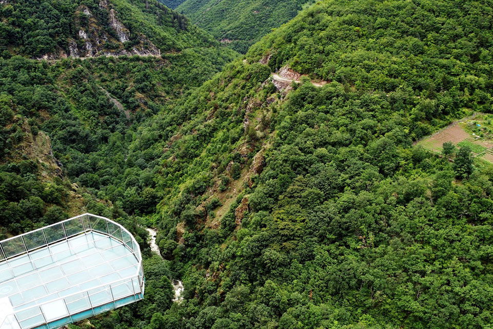 Hatila Vadisi Cam Terası, Artvin