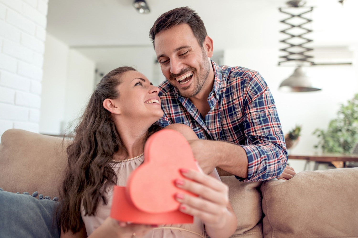 Sevgililer Günü Hediyesini Daha Anlamlı Hale Getirin: Sevgiliye El Yapımı Hediye Önerileri